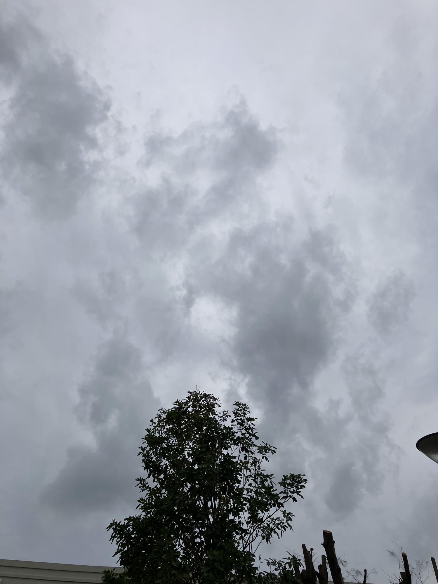 イェスタディの１５時４２分